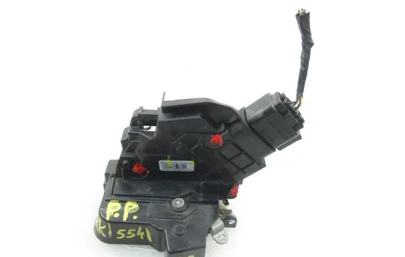 Ford C-MAX I Front door lock 7M5AR21812AA
