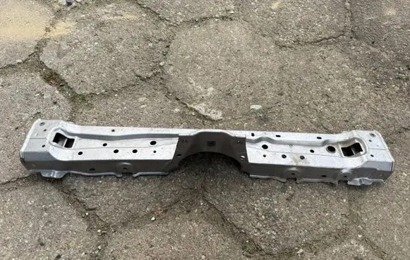 Toyota C-HR I Radiator support slam panel
