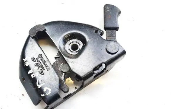 Volkswagen PASSAT B4 Seat back rest lock catch 357885737