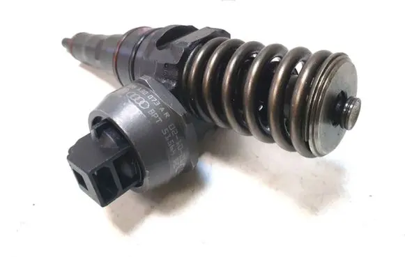 Audi A3 S3 8L Fuel injector 038130073AR