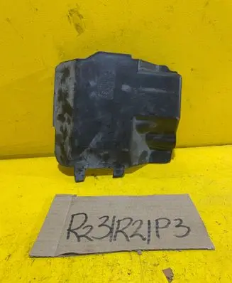 Ford C-MAX I Other engine bay part 3M5112B667