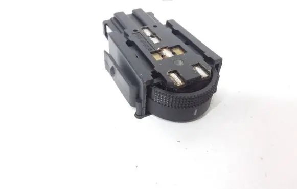 Volkswagen Golf III Headlight level height control switch 1H6941333B