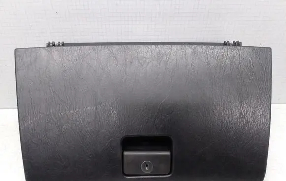 Toyota Corolla E120 E130 Glove box lid/cover 5555102060