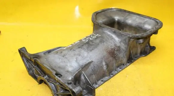 Mercedes-Benz COMPAKT W115 Oil sump