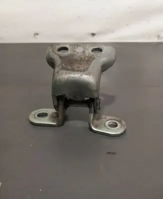 Toyota Prius (XW20) Front door lower hinge 