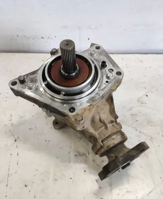 Nissan X-Trail T31 Gearbox transfer box case 067022