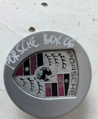 Porsche Boxster 987 Original wheel cap 7P5601149A 7PP601149A 7PP601149