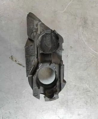 Engine cover (trim)
