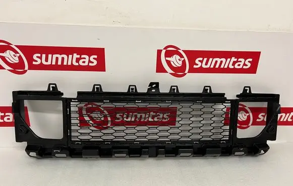 Front bumper lower grill
