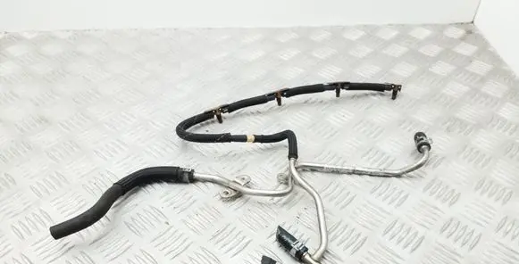 Volkswagen PASSAT B7 Fuel return line/hose 03L201360AD