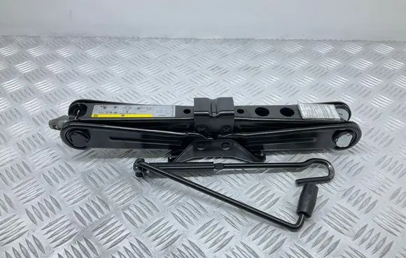 Audi A4 S4 B9 Tool box 8W0011031B