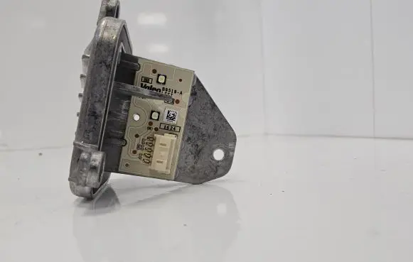 BMW X1 F48 F49 LED ballast control module 90068144