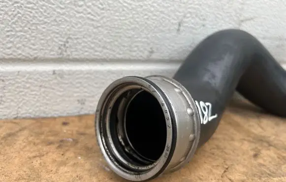Mercedes-Benz C W203 Intercooler hose/pipe A2035281582