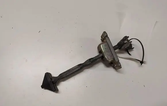 Mazda 3 I Front door check strap stopper