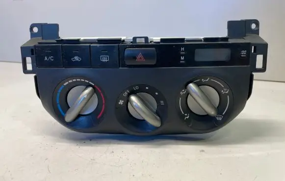 Toyota RAV 4 (XA20) Climate control unit 5590042210 4559112050