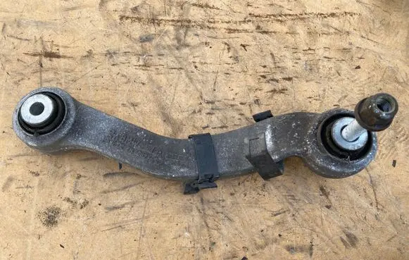 BMW 5 F10 F11 Rear control arm 608278