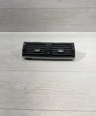 BMW X5 E70 Dash center air vent grill 9210705 9220101 14482110