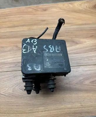 Seat Leon (1P) ABS Pump 1K0907379AC 10096003593 1CH7H17T89