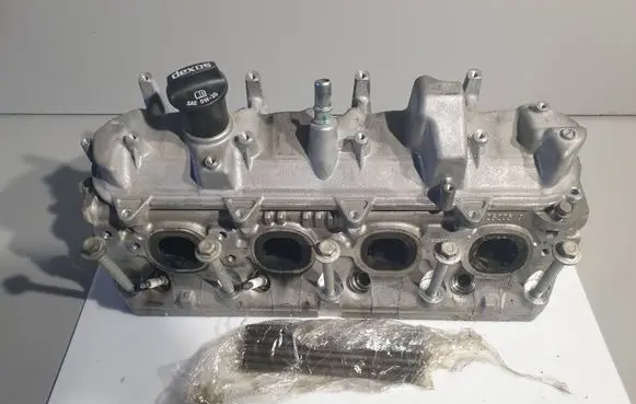 Chevrolet Camaro Engine head 12620549