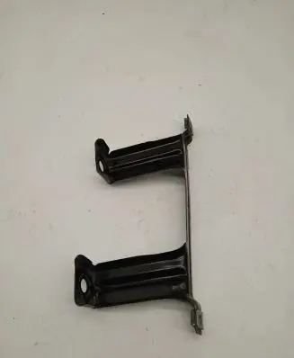 BMW X6 F16 Fender mounting bracket 019B121