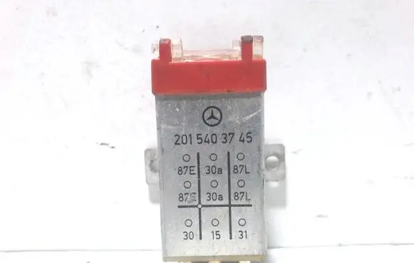 Mercedes-Benz G W461 W463 1st Gen Glow plug pre-heat relay 897236000