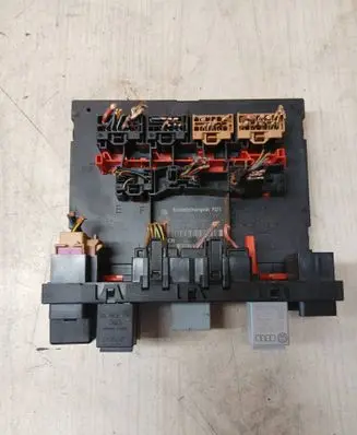 Audi A3 S3 8P Comfort/convenience module 8P0907279A