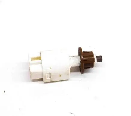 Toyota Hilux (AN10, AN20, AN30) Brake pedal sensor switch 894390K041