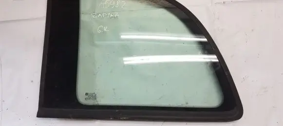 Opel Zafira A Rear side window