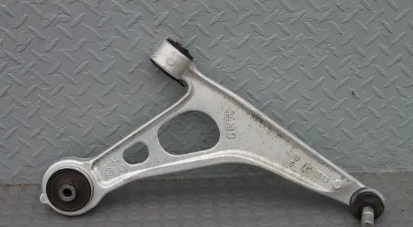 Nissan Qashqai J12 Front lower control arm/wishbone WAHACZPPJ12