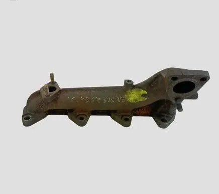 Toyota Avensis T250 Exhaust manifold 27040