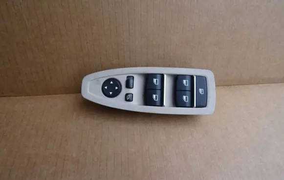 BMW 4 F36 Gran coupe Electric window control switch