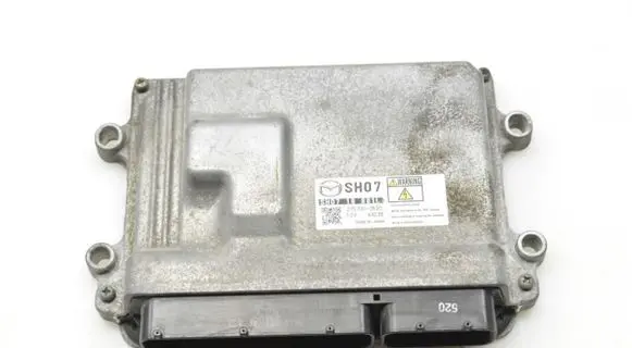 Mazda 6 Engine control unit/module SH0718881L