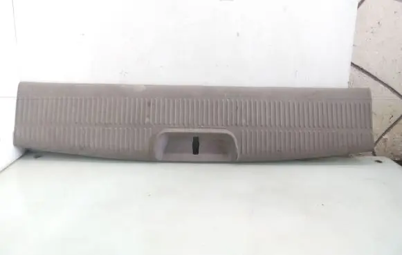 Chrysler Voyager Trunk/boot sill cover protection