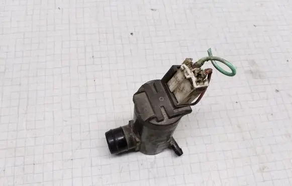 Nissan Almera Windscreen/windshield washer pump