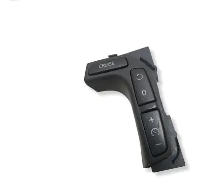 Volvo V70 Steering wheel buttons/switches 9452797
