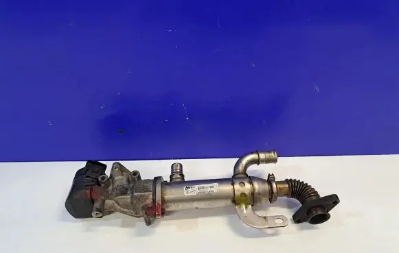 Volvo V50 EGR valve cooler 875816W 9645689780