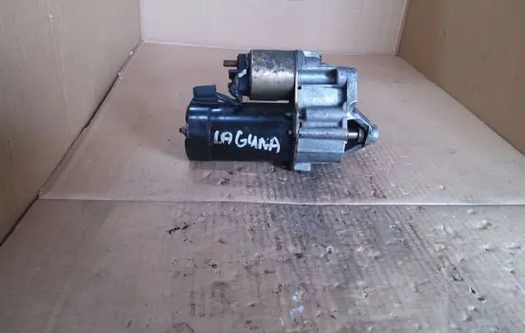 Renault Laguna I Starter motor D6RA63 28G80016