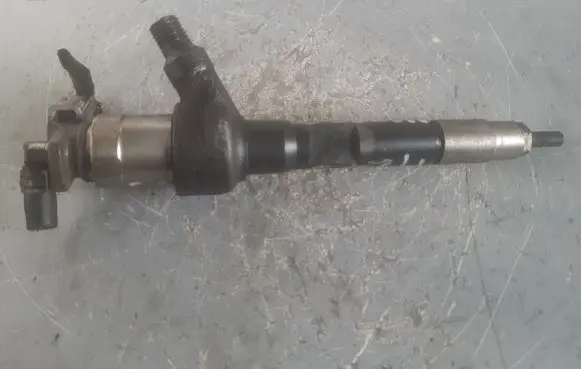 Mazda 6 Fuel injector