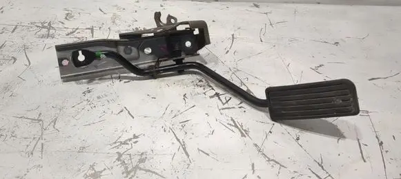 Honda FR-V Accelerator throttle pedal PKH270