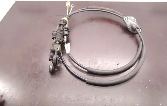 Volvo S60 Gear shift cable linkage D210