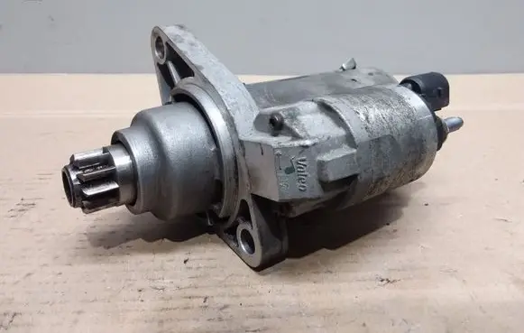 Volkswagen Golf VI Starter motor 0AM911023B 3105091658