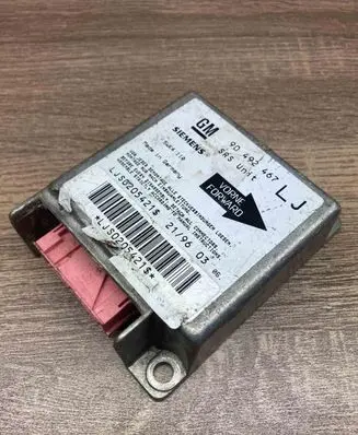 Opel Omega B1 Airbag control unit/module 90492467 5WK4110