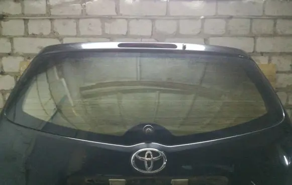 Toyota Corolla Verso AR10 Rear windscreen/windshield window 43R00097