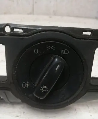 Volkswagen PASSAT B6 Light switch