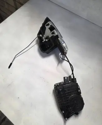 BMW 7 F01 F02 F03 F04 Rear door soft close latching motor 4154309800 7185688