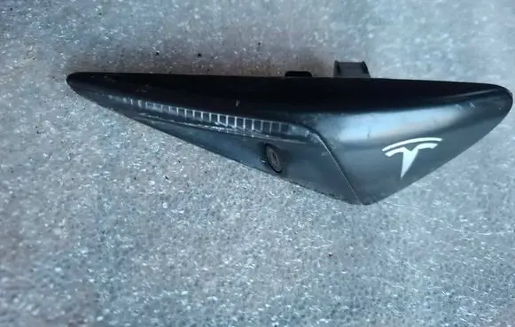 Tesla Model 3 Side fender camera 112510777C