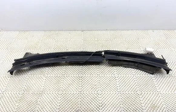 Mazda CX-7 Wiper trim EG22507P1