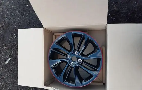 Opel Vivaro R17 alloy rim 13369315