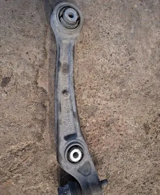 Audi A4 S4 B8 8K Front lower control arm/wishbone 8K0407155 8K0407155B