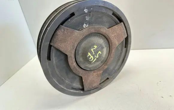 Audi A6 S6 C5 4B Crankshaft pulley 059105251M